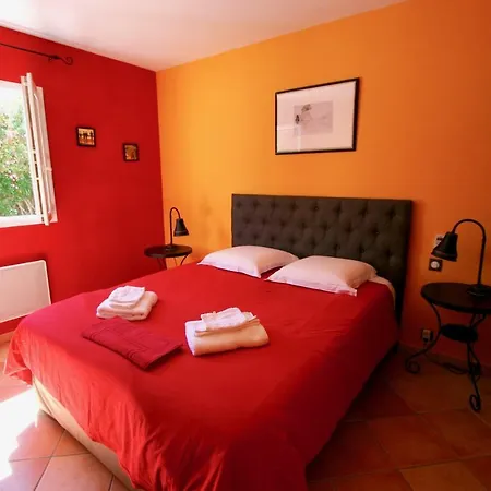 Villa Corsicabyolina